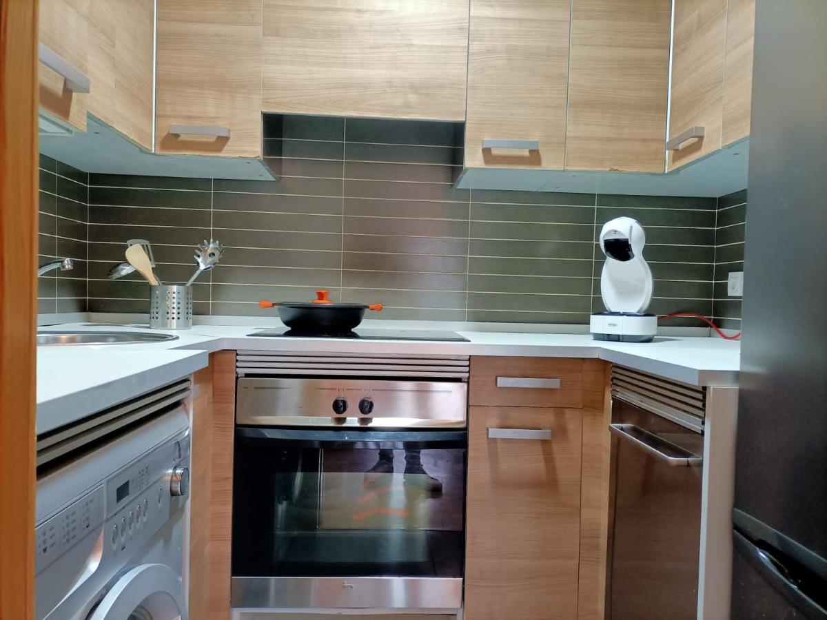 Relajate En Ramales De La Victoria, Apartamento Con Piscina Y Parking Exterior photo